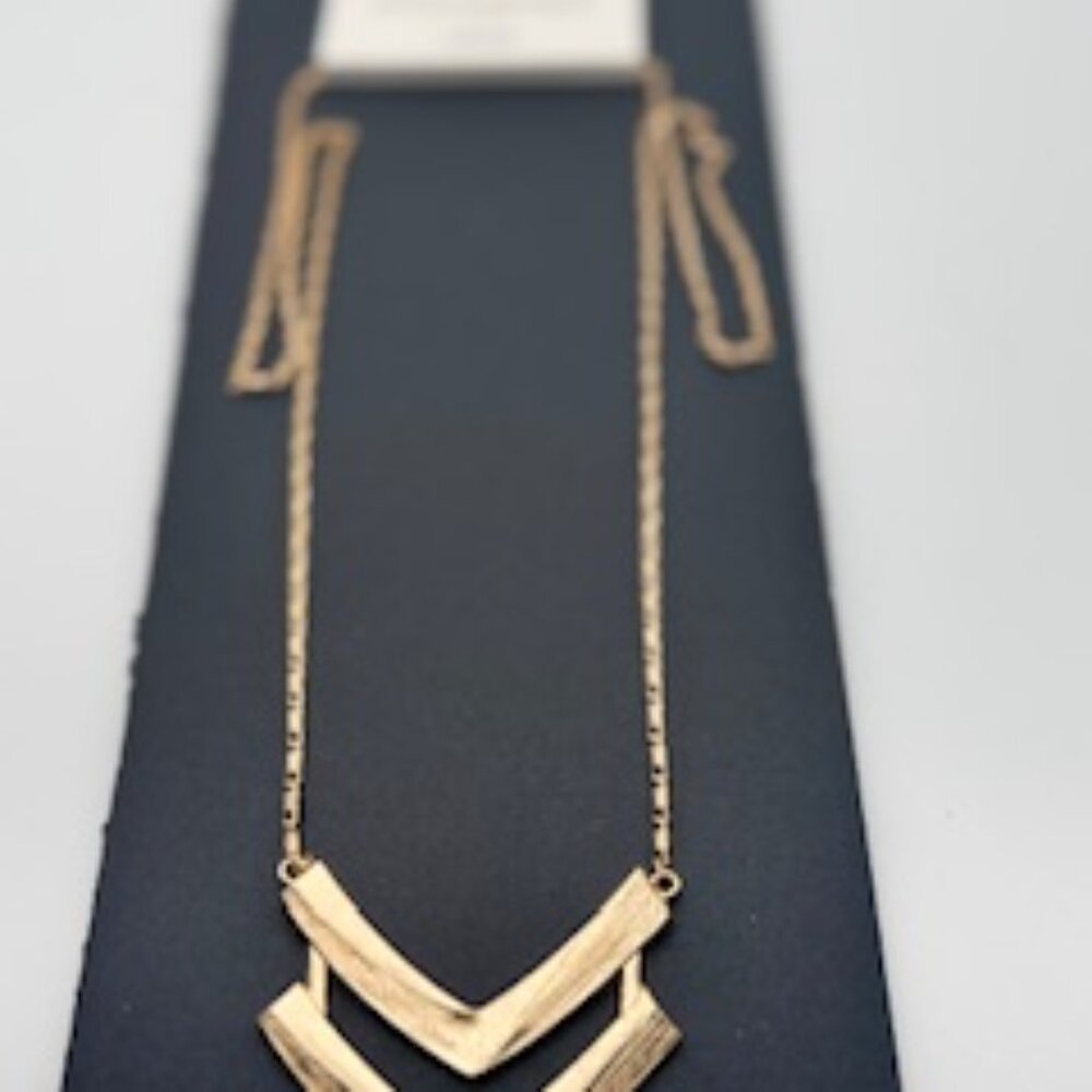 Banana Republic Double Chevron Gold Tone Necklace - Picture 5 of 6